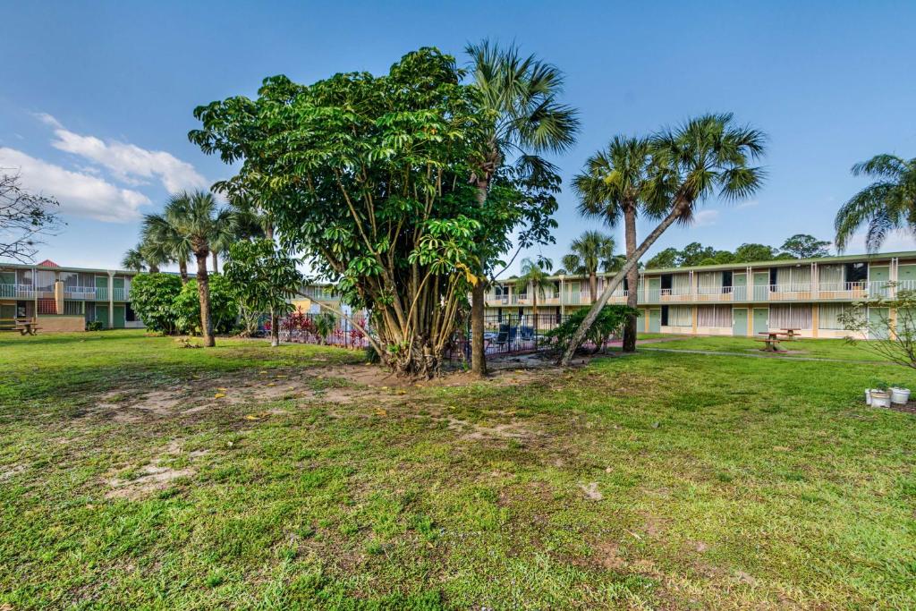 Motel 6-Vero Beach FL - image 3