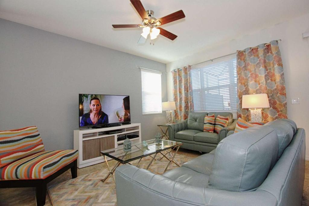 3207 Compass Bay - main image