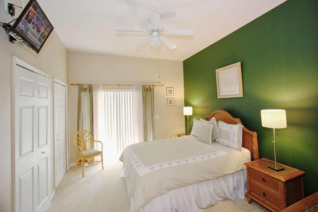 615 Bahama Bay - image 2