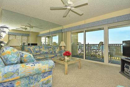 Land's End #406 building 7 - Beach Front