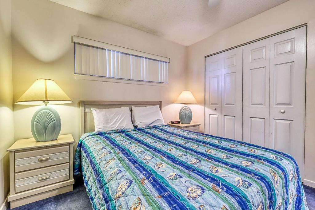 Aqua Vista Condominiums - image 4