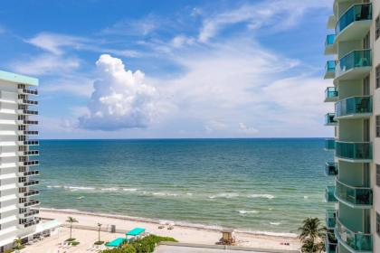 Ocean Front 1 bedroom at Tides Hollywood 11th - image 5