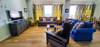 Gulf Crest 1402 Condo