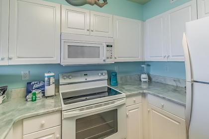 Pelican Isle Condominiums - image 2