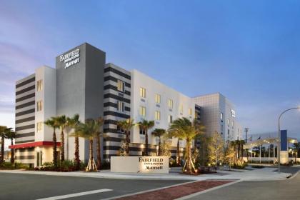 Fairfield Inn  Suites by marriott Daytona Beach SpeedwayAirport Daytona Beach