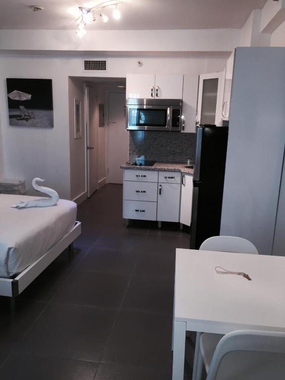 Ocean Front Units at Casablanca - image 2