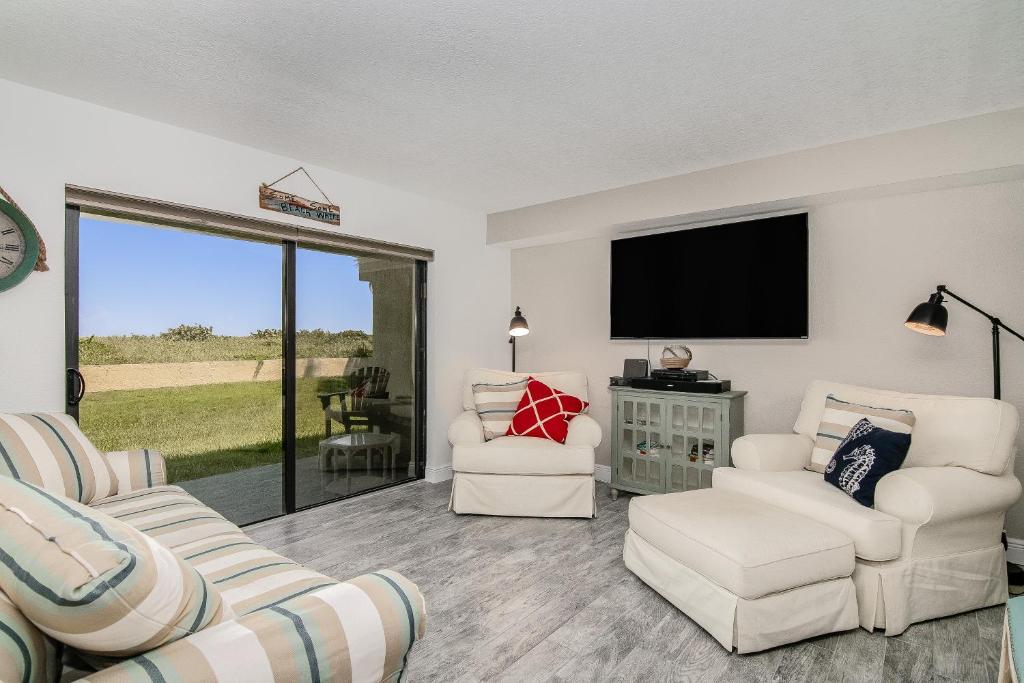 Sea Oats Condos - image 3