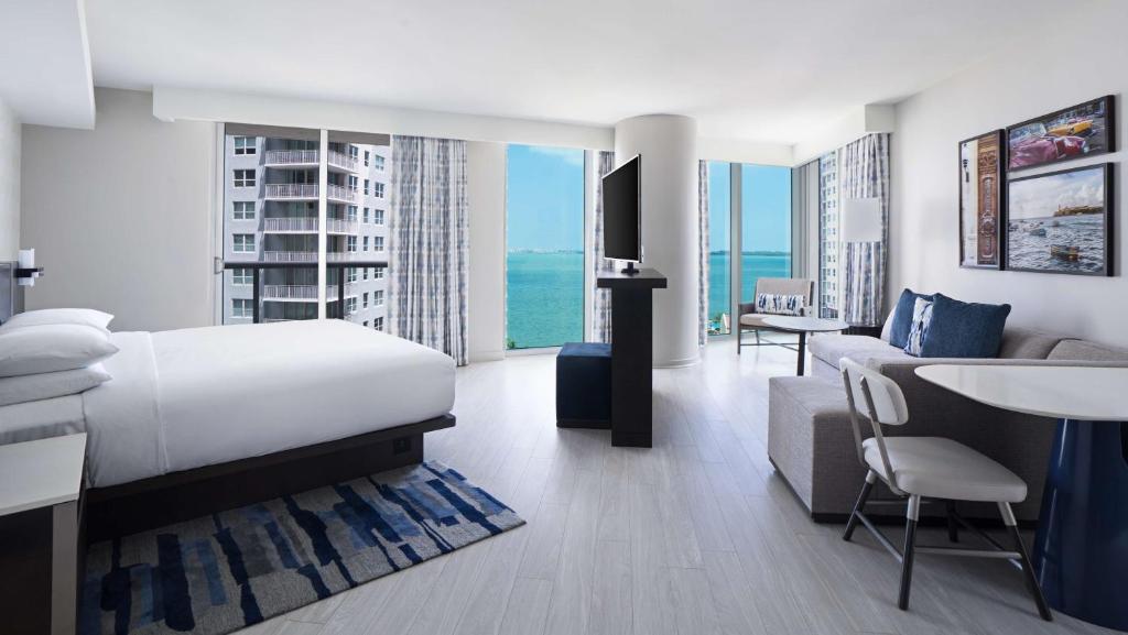 Hyatt Centric Brickell Miami - image 3