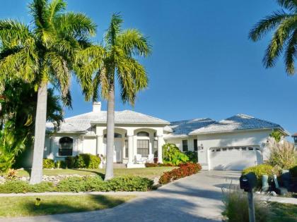 Holiday homes in marco Island Florida