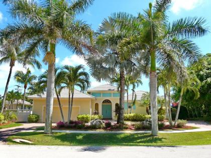 Holiday homes in Marco Island Florida