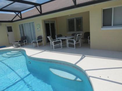 3 Bedroom Standard Davenport Home Kissimmee