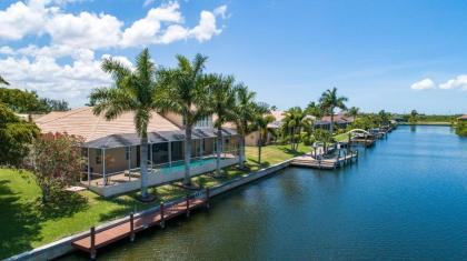 Villas in Cape Coral Florida