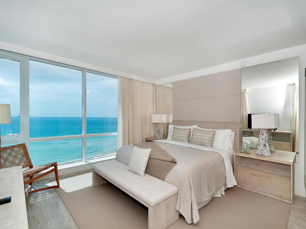 3 Bedroom Direct Ocean Front located at 1 Hotel & Homes -919 - main image