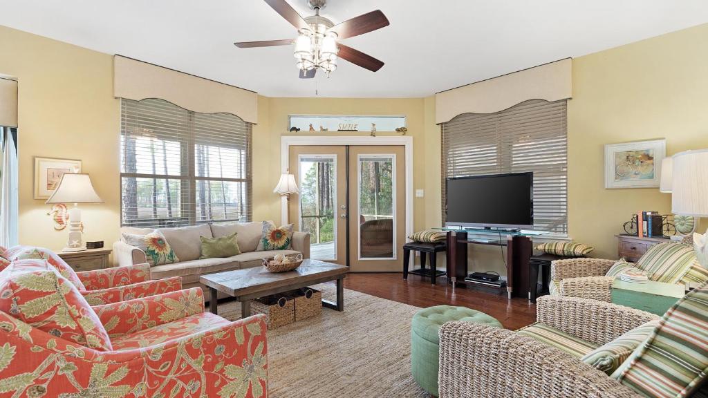 Baypine Cottages 8873 - image 3