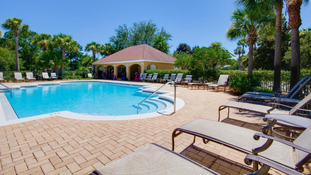 Turnberry 8550 - image 2