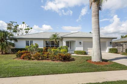 Holiday homes in marco Island Florida