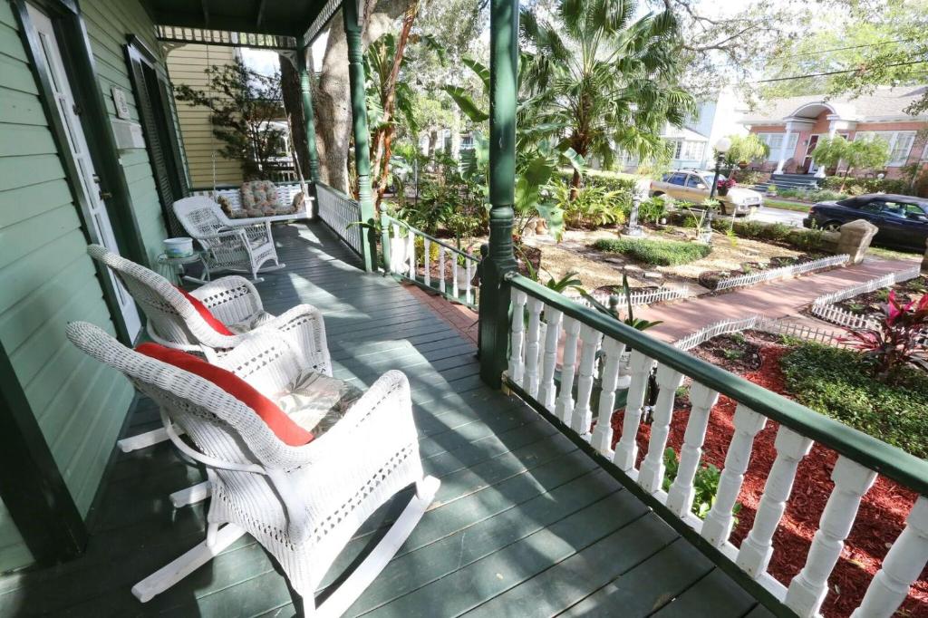 Historic Sevilla House (Adults only) - image 4