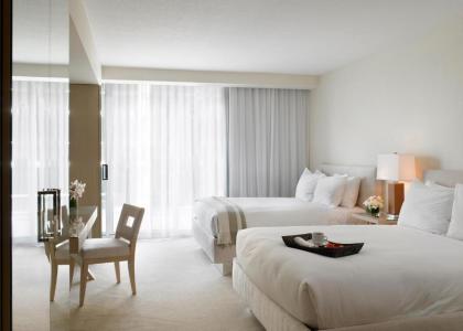 Grand Beach Hotel Bay Harbor - image 4