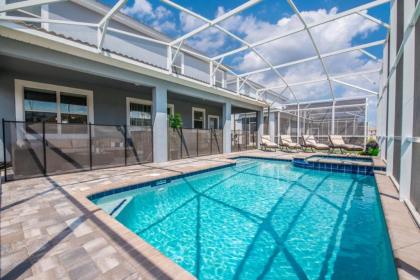 Eight Bedroom Villa 9040 Davenport