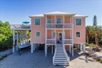 Homes 343 Gulf Blvd Florida
