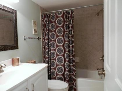 Ocean Village Capstan 612 - image 2