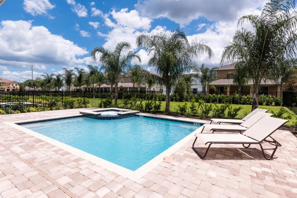 Welcoming Home near Disney with Water Park Access - 761L - main image