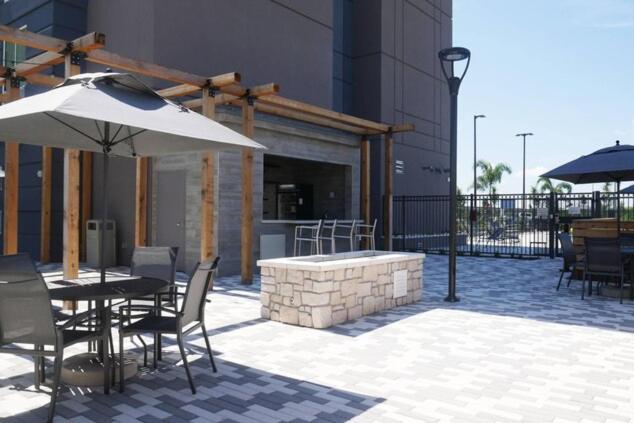 Fairfield Inn & Suites by Marriott Melbourne Viera Town Center - image 3