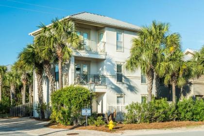 Neptunes Nook by Realjoy Vacations miramar Beach