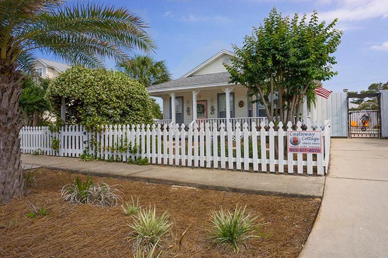 Castaway Cottage - image 2