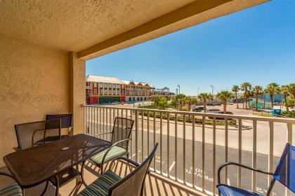 102 Beach Place Condos - image 1