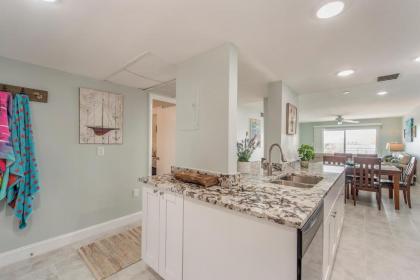 406 Madeira Norte Condo - image 3