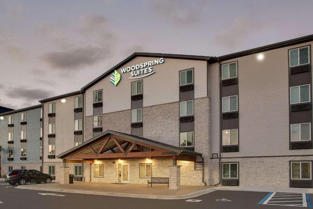 WoodSpring Suites West Melbourne I-95 - main image
