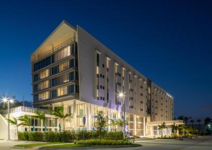 Doubletree by Hilton miami Doral miami