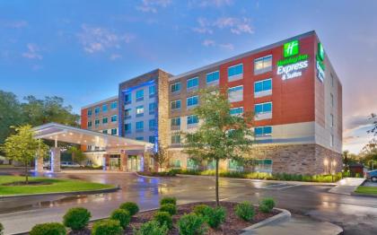 Holiday Inn Express  Suites   Gainesville I 75 an IHG Hotel Florida