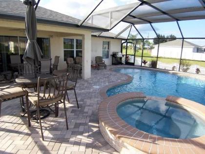 SEA StAR VILLA 1006 Cape Coral