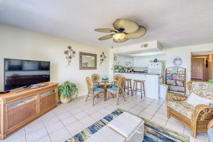 Santa Rosa Boulevard Condos - image 3