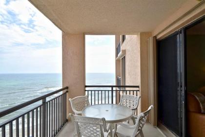 Navarre Towers Condos - image 3