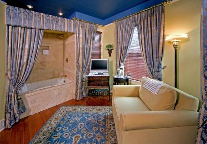 Cedar House Inn - image 2