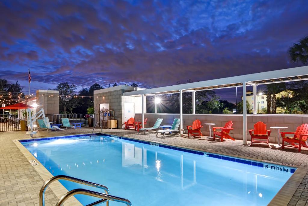Home2 Suites By Hilton Daytona Beach Speedway - main image