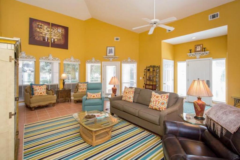 TOPS'L Captiva 111 - main image