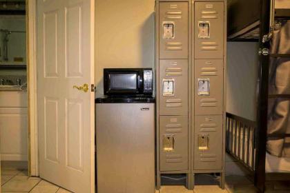 Sheridan Hostel - image 2