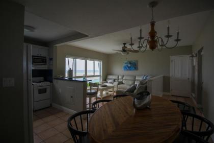 Shore View Hotel - image 3