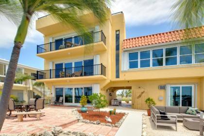 Book Key Harbor Apt #1 - image 2