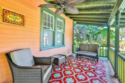 Charming myrtle Bungalow Saint Augustine