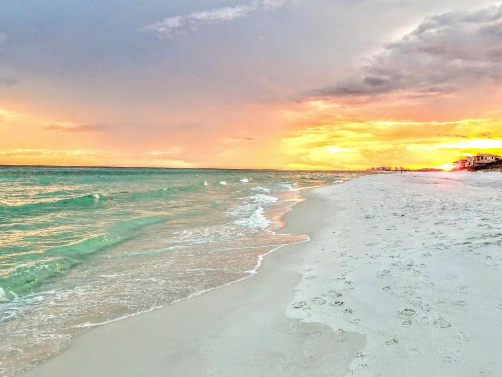 Ariel Dunes II 1909 by RealJoy Vacations - image 5