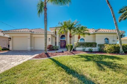 Villa Salty Shoreline Cape Coral - image 4