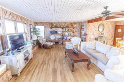 Hunters Haven 2 Bedrooms Sleeps 6 Ocean Front Pet Friendly