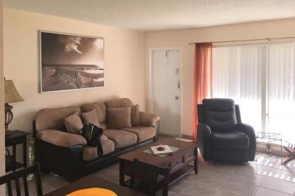 Floranada Condos - image 4