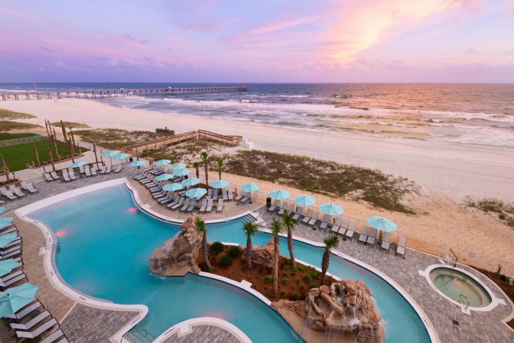 SpringHill Suites by Marriott Panama City Beach Beachfront - main image