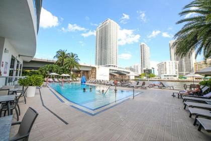 Private Ocean Luxury Condos at Beachwalk Resort